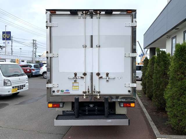 Mitsubishi Fuso Canter 8