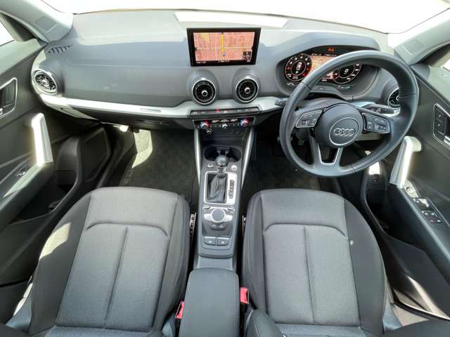 Audi Q2 5