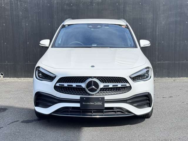 Mercedes-Benz GLA-Class 2