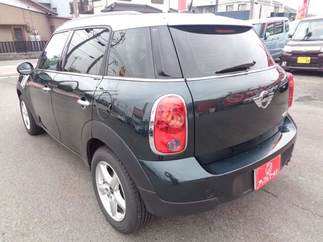 MINI Crossover 8