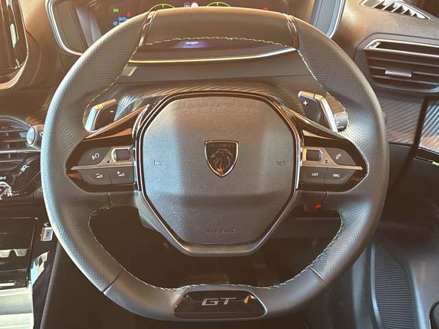 Peugeot 2008 10