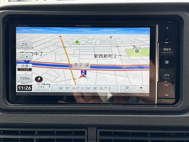 Daihatsu Hijet Deck Van 11