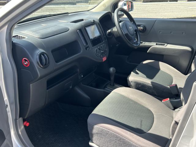Mazda Familia Van 10