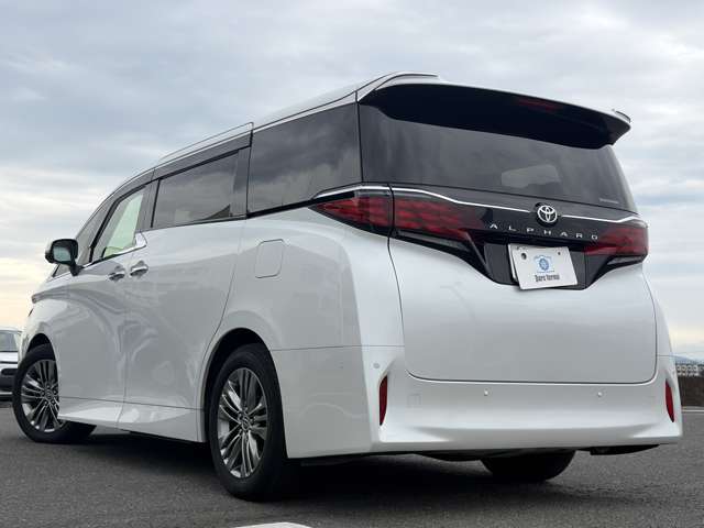 Toyota Alphard 7