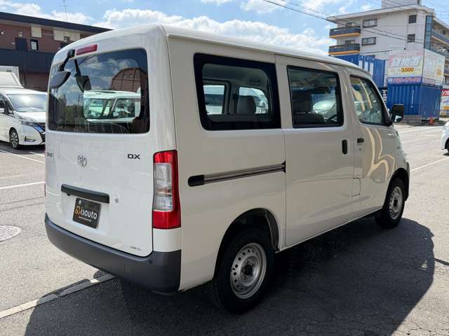 Toyota Town Ace Van 5