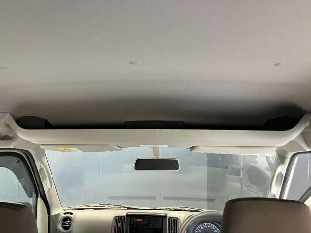 Nissan NV100 Clipper 9
