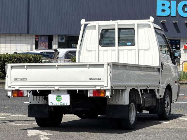 Mazda Bongo Truck 11