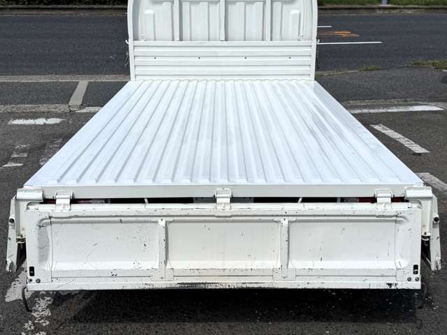Mazda Bongo Truck 6