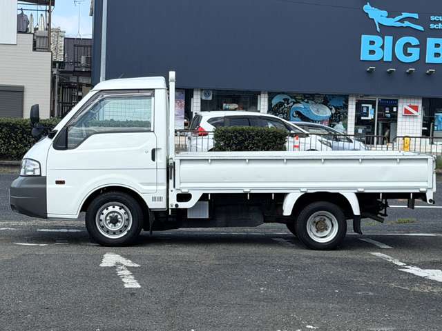 Mazda Bongo Truck 7