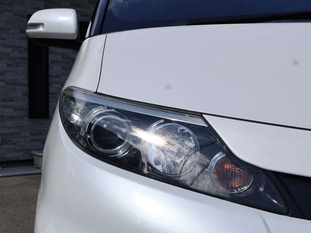 Toyota Estima 11