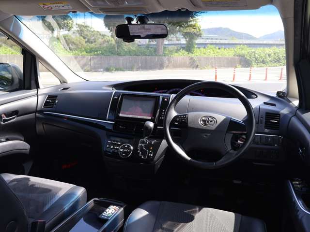 Toyota Estima 3