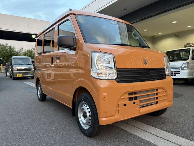 Suzuki Every 11