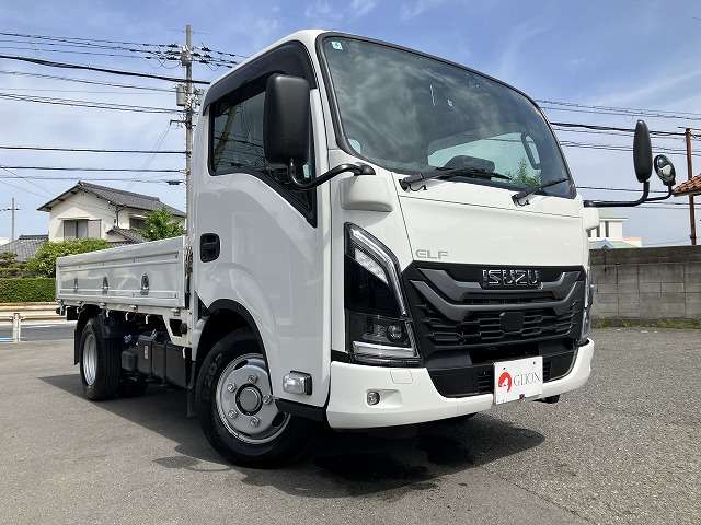 Isuzu Elf 3