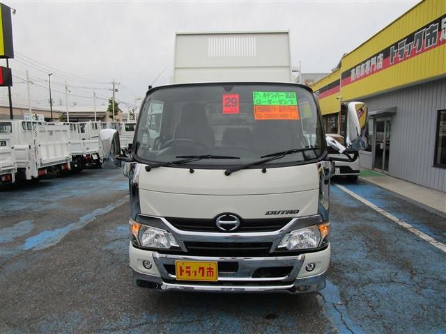 Hino Dutro 2