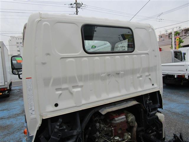 Hino Dutro 8