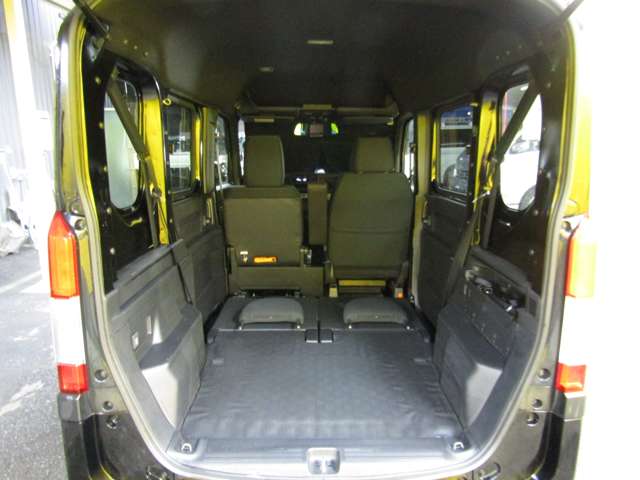 Honda N-VAN 9