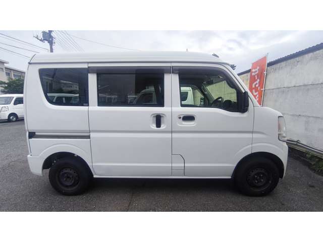 Suzuki Every 8