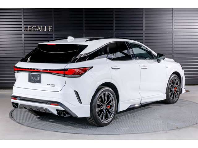 Lexus RX 7