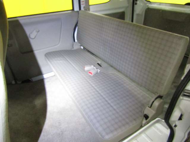 Suzuki Every 8