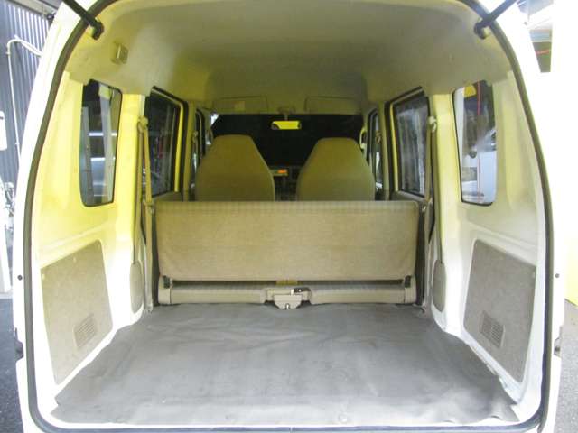 Suzuki Every 9
