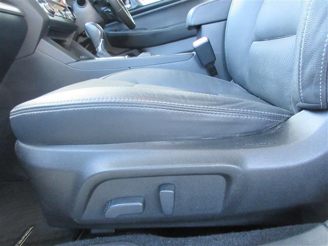 Subaru Legacy Outback 11