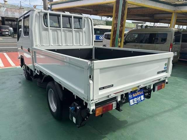 Mitsubishi Fuso Canter 4