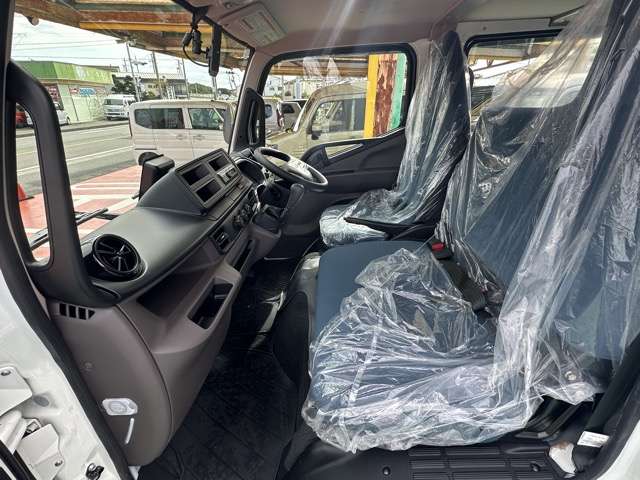 Mitsubishi Fuso Canter 5