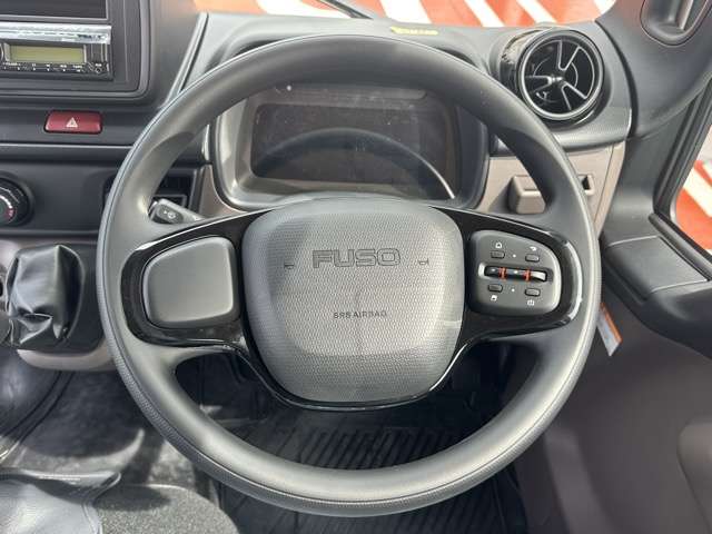 Mitsubishi Fuso Canter 10
