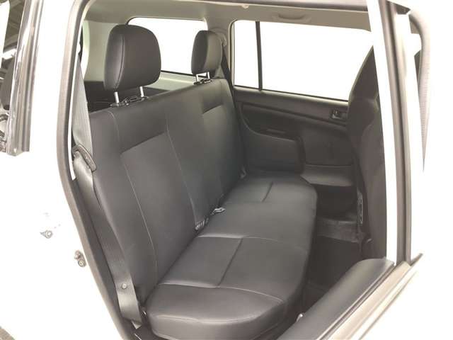 Toyota Probox Van 11
