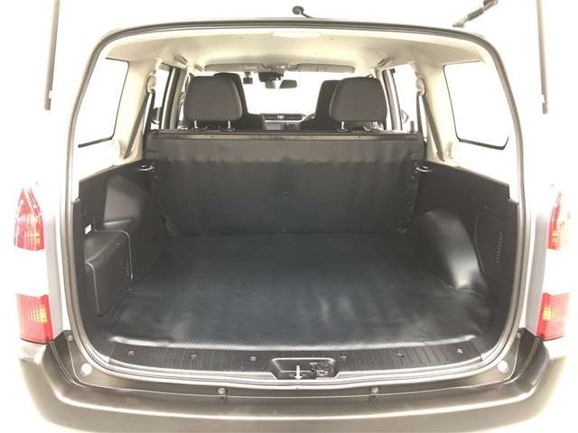 Toyota Probox Van 12