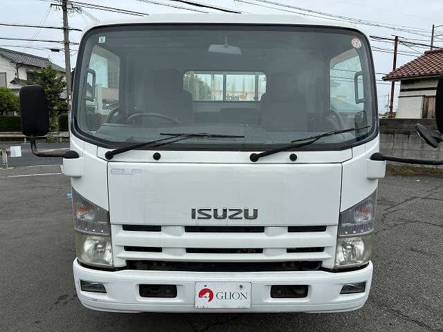 Isuzu Elf 2