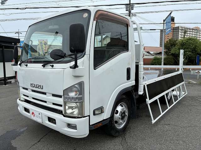 Isuzu Elf 9
