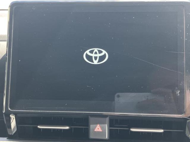 Toyota Voxy 4