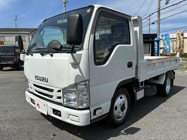 Isuzu Elf 11