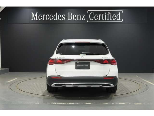Mercedes-Benz E-Class All-Terrain 6