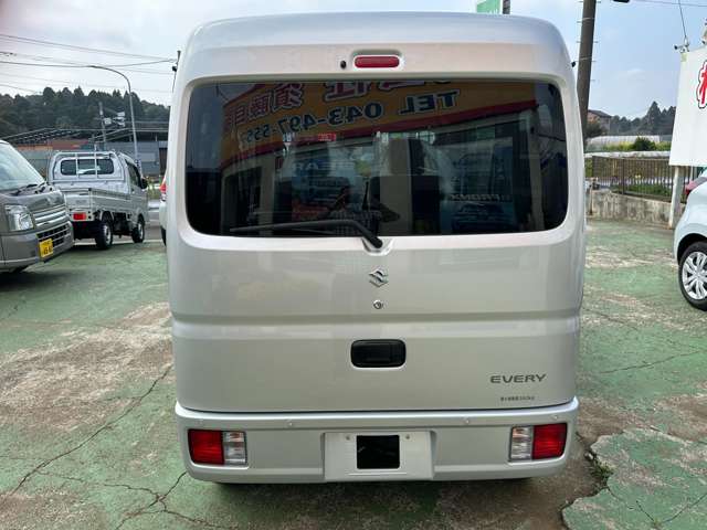 Suzuki Every 9