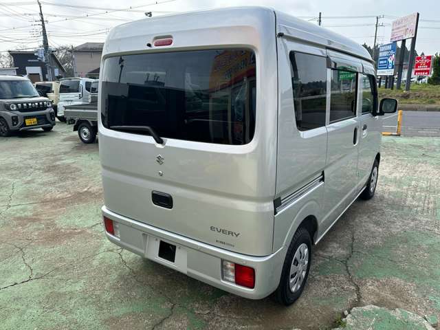 Suzuki Every 10