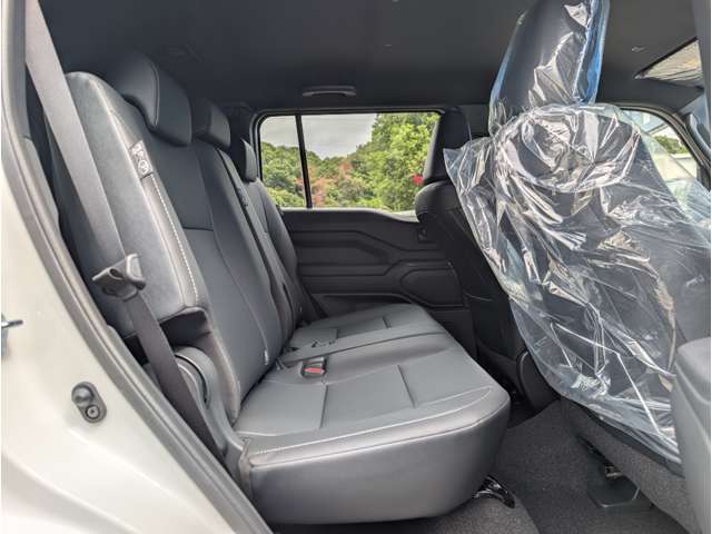 Toyota Land Cruiser FJ 9