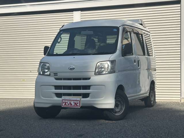 Daihatsu Hijet Cargo 2