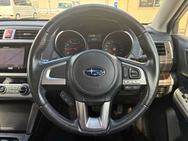 Subaru Legacy Outback 4