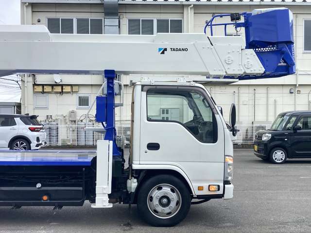 Isuzu Elf 10