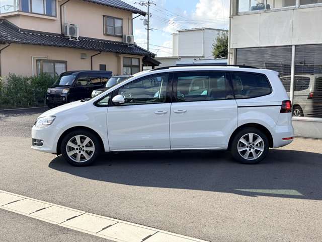 Volkswagen Sharan 9