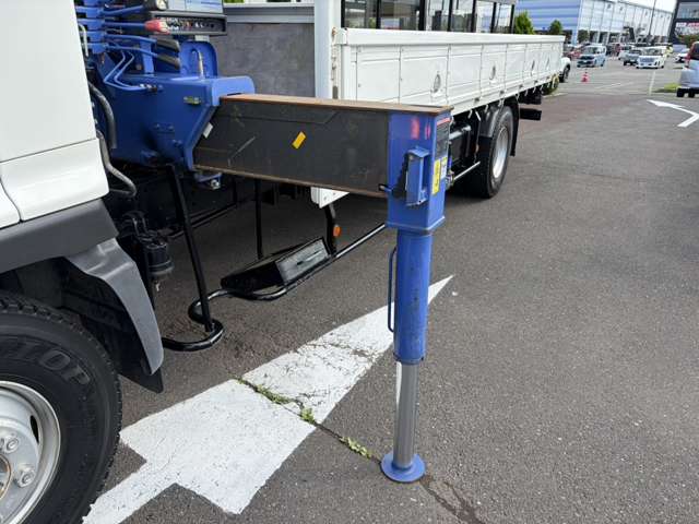 Hino Ranger 12