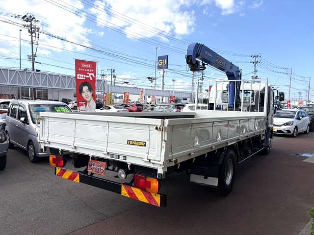 Hino Ranger 9