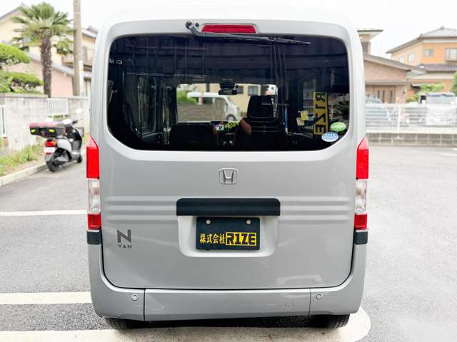 Honda N-VAN 8