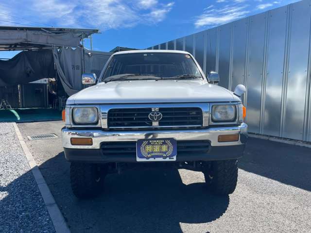 Toyota Hilux 11