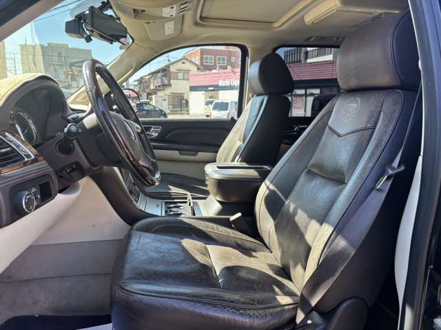 Cadillac Escalade EXT 12