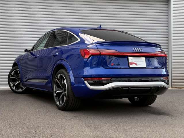 Audi SQ8 Sportback e-tron 11