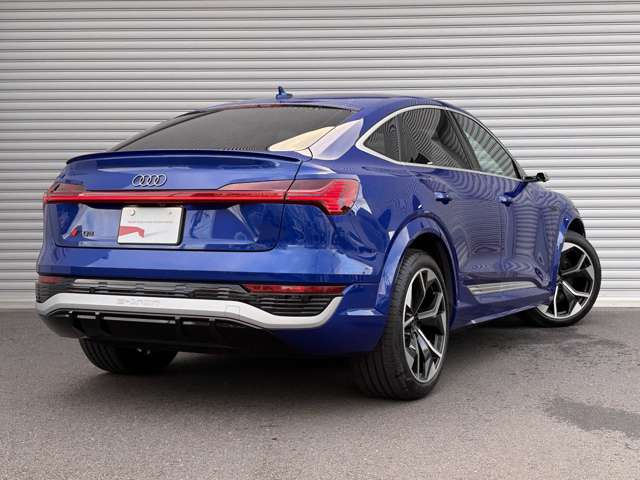 Audi SQ8 Sportback e-tron 9