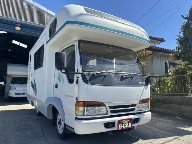 Isuzu Elf 2